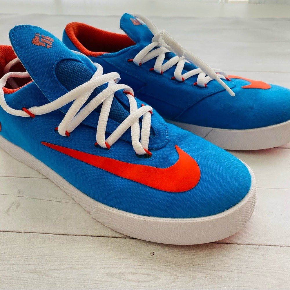 Nike 5y Big Kids KD Vulc Sneakers Shoes. Photo blue team orange.